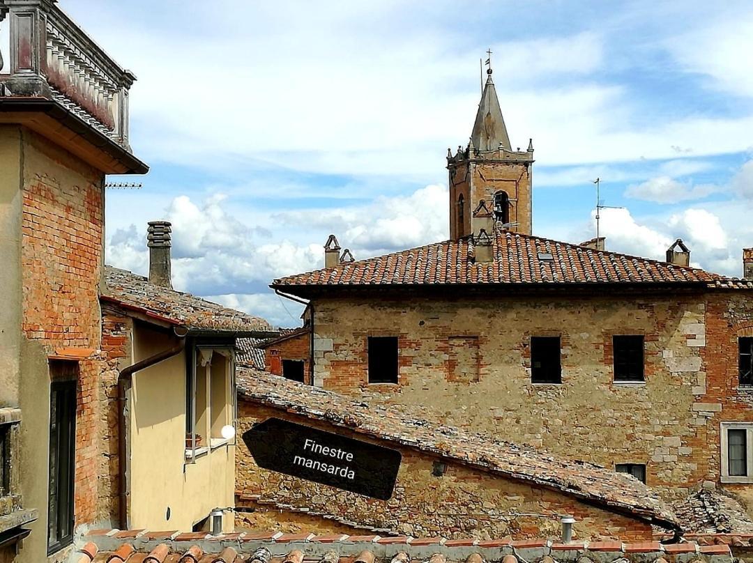 Mansarda Con Solarium Panoramico Su Centro Storico Di Sarteano Vicino Alle Famose Terme Della Val D'Orcia Luaran gambar